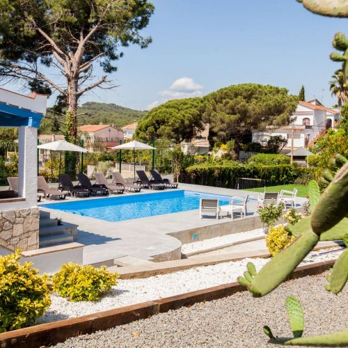 Entspannen am Pool – Euer privates Paradies wartet