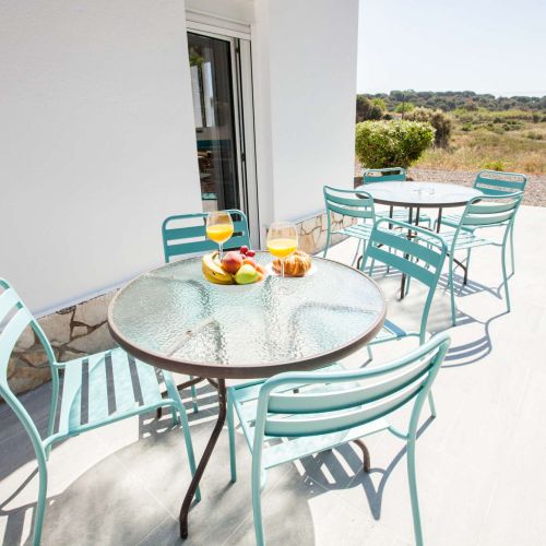 Dining under the open sky – Your spot in the sun